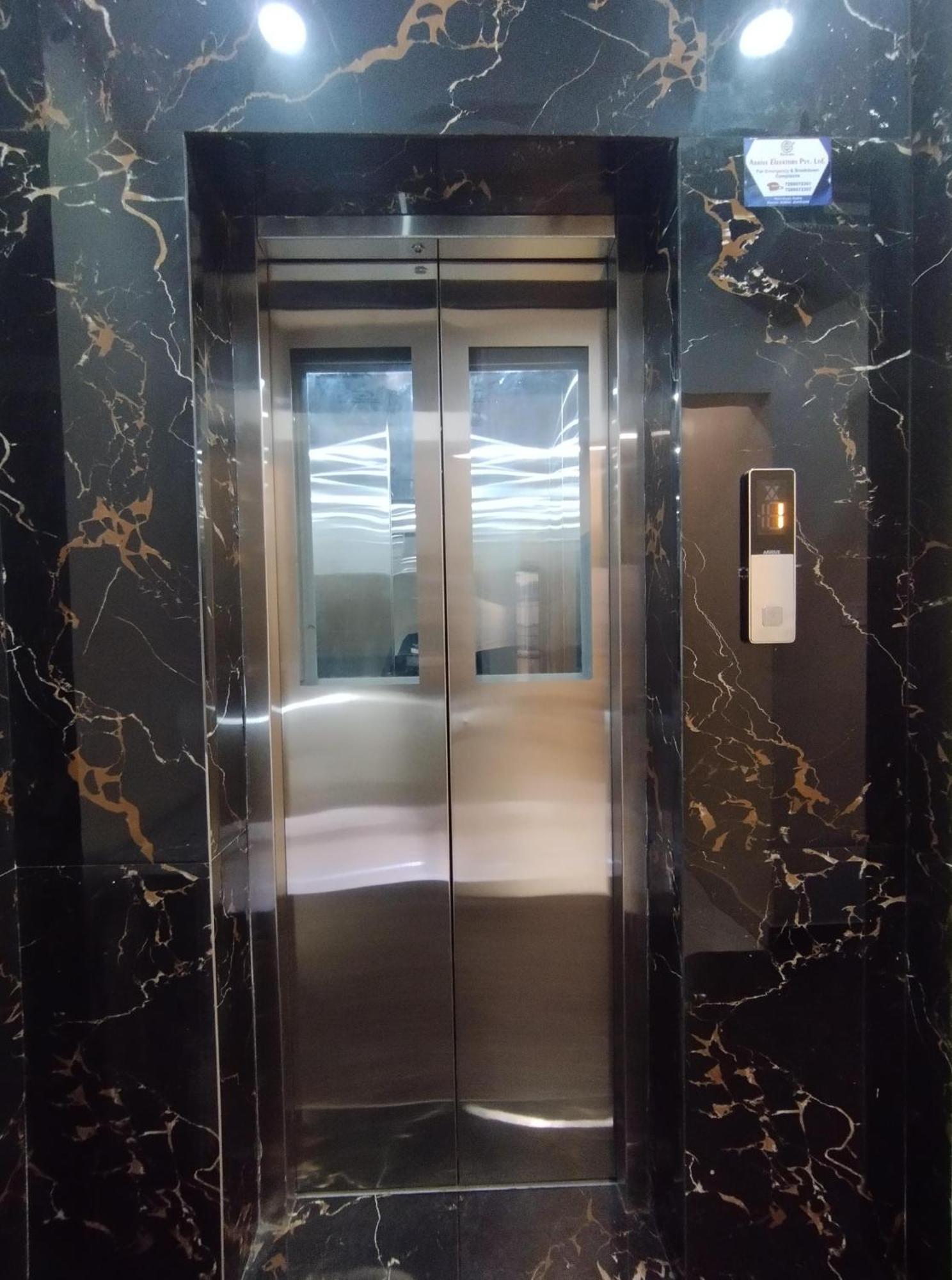 Hotel Royal Radiant 란치 외부 사진
